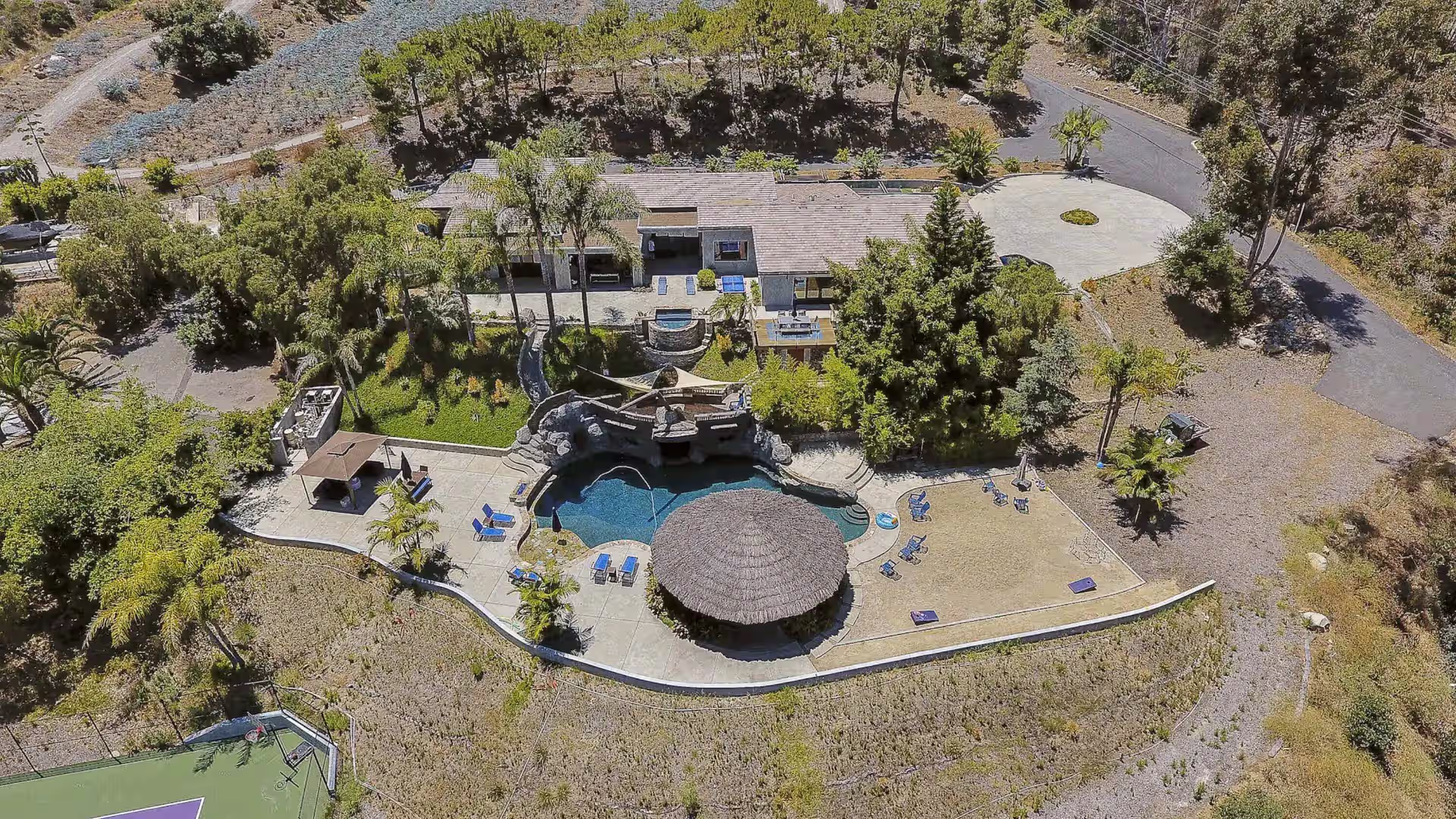 Luxury Estate, Pirate Pool, Gym, Pickleball/Tennis