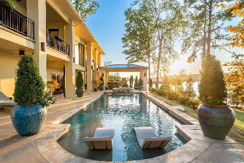 Lakefront Oasis, photo 4