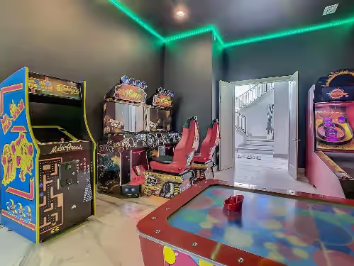 Super Fun House with Amazing Views, photo 3