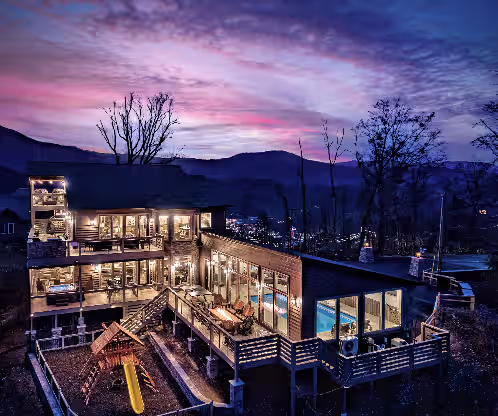 ASTOUNDING Luxury Cabin! Downtown! Pool! Playground! 13 Fireplaces! HUGE DECKS, photo 2