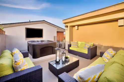 7 Br, 2 Hot Tubs, Rooftop, Beach Block, Ocean View, photo 4