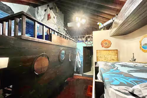 Pirates Port [sleeps 9] at 9 Bedroom Castillo by the Water