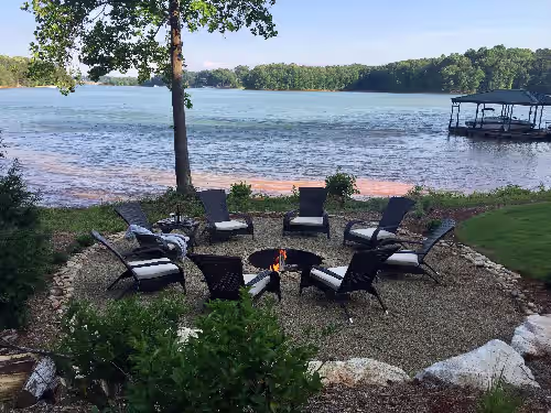 Gorgeous Estate w/180 views of the lake and 300+ ft of waterfront, photo 2