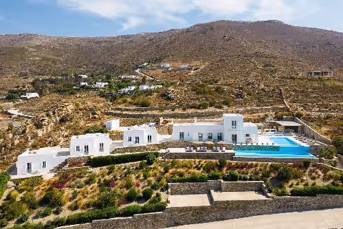 Traditional Cycladic Luxury Villa with breathtaking sea view!