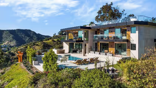 Contemporary Modern House with 6 Beds 9 Baths, 10,556 Sq.ft, photo 2