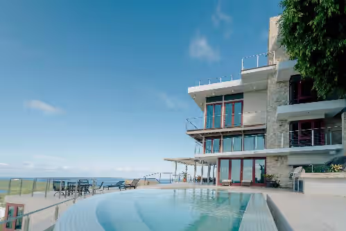 Stunning Ocean Views, WIFI, Private Pool, Large Villa, Great for Groups, Close to Seven Seas Beach