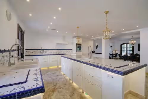 Directly on the Golf course.Huge Golf and Spa Mansion 8 min from Puerto Banus, photo 4