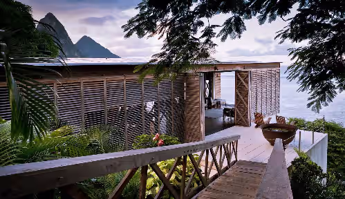 Architectural masterpiece overlooking the Caribbean sea and Piton mountains, photo 3