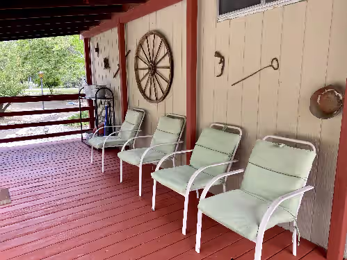Beautiful private ranch, near Shasta Lake and next to Sacramento River sleeps 42, photo 3