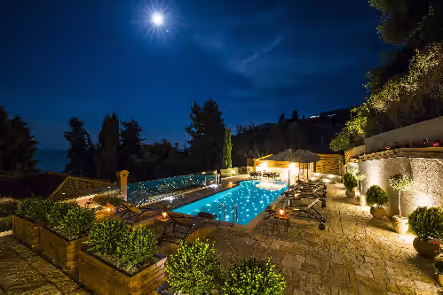"LA VISTA E BELLA" SEAFRONT PRIVATE RESORT NEAR ACHILLEION PALACE ESTATE, photo 2