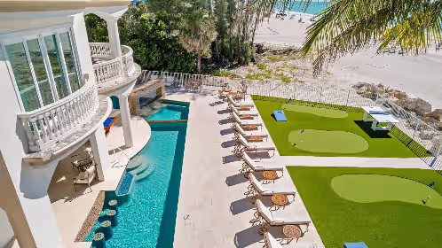 Anna Maria Grand: Gulf Front! On the Beach! Sleeps 22 by Anna Maria Life Vacation Rentals, photo 4