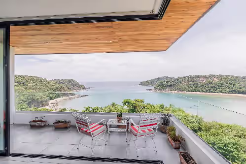 Luxury Modern New Build with Incredible View, photo 3