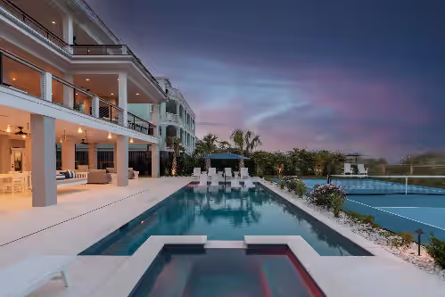NEW CUSTOM HOME~ 620 Ocean Blvd. Now booking!! Pickleball, Bocce Ball, Putting Green, Pool/Spa, photo 2