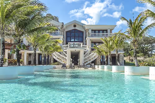 Oceanfront Private 10 Bedroom Villa perfect Wedding/ family/ friends reunions,
