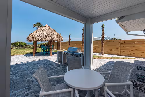 9BR OCEANFRONT ESTATE! LARGE POOL/YARD, GAME ROOM, LUXURY AMENTIIES AND PRIVACY, photo 5