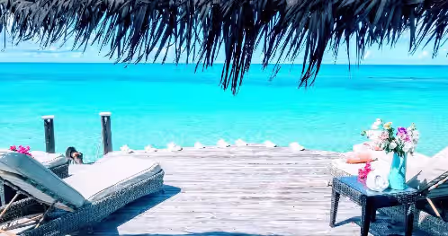 Sugar Beach Villa - Exuma LUXURIOUS BEACH FRONT ESTATE 6bed/6bath. Pool, hot tub, 3 decks, & kayaks