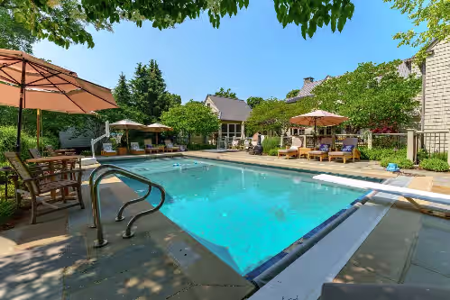 Paradise Found - Private Pool, hot tub, putting green, basketball court, and more!
