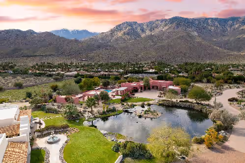 The Pond Estate by AvantStay | Designer Compound w/ Multiple Pools, Tennis, View