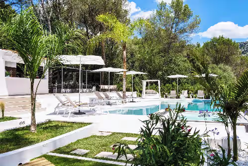 Pool at Holiday Home 'Magna' with Private Pool, Wi-Fi and Air Conditioning