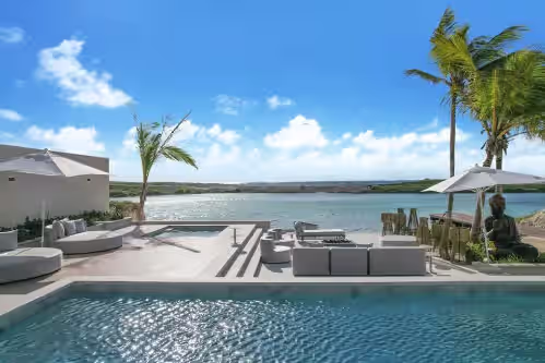 Vida Bella: Oceanfront estate w/ private beach, full staff, pool, gym & cinema, photo 4