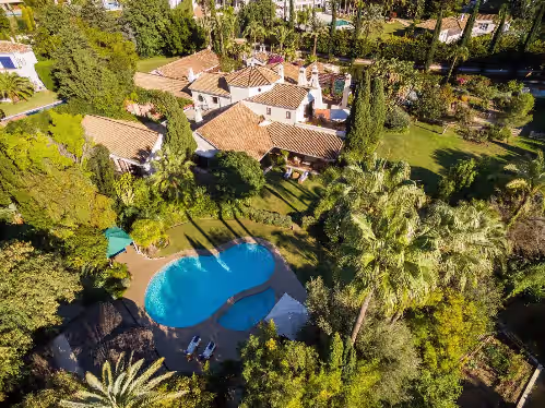Pool at Cubo's Luxury Mansion El Baron de Sierra Blanca / privacy / private pool / views