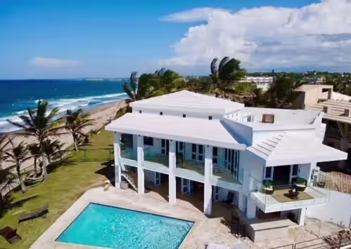 Tesoro del Mar Stunning beachfront beach Villa