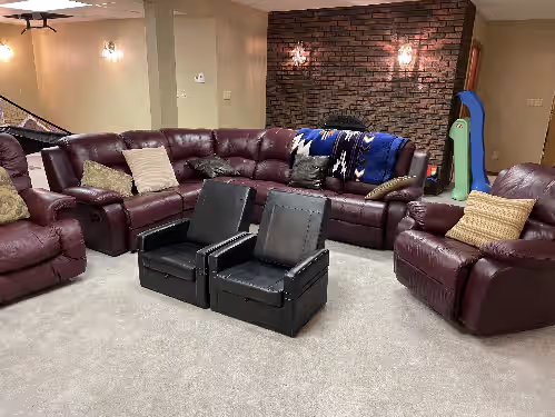 Large family or group vacation lake home with dock and boats 35 minutes from WEM, photo 4