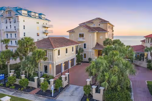 Gorgeous Beachfront Mansion with Private Pool, Ocean Views, Movie Theatre, photo 3