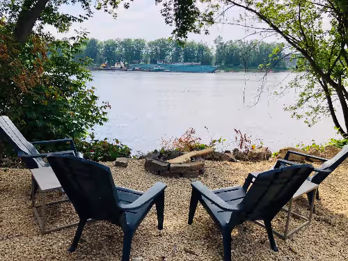 Water Street Lodge! Waterfront 4 Bedroom, 4 Bath, Sleeps 12, photo 2