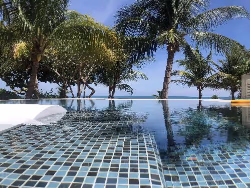 OHANA PIKNI Beachfront House best location, best service & sandy beach in PLA, photo 2