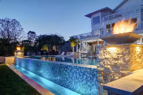 Above Nashville Lakeside Oasis I Lakefront | Pool&Spa | Game Room I Services