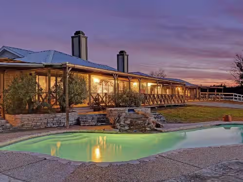 The Estate on Lake Travis, photo 2