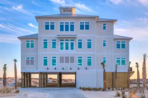 Morning View Gorgeous Beachfront Luxury Home w Pool FREE Golf & Activities