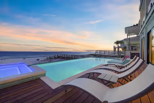 Amazing Beach Front Vacation House in Destin with Private Pool, Theater, Bar, photo 4