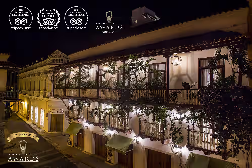 LEONES DE ALBA 10 BEDROOMS 13 BATHROOMS 2 POOLS FULL STAFF INCLUDED & BEST LOCATION