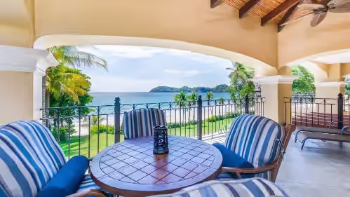 Stunning beachfront Flamingo mansion with incomparable ocean setting, photo 3