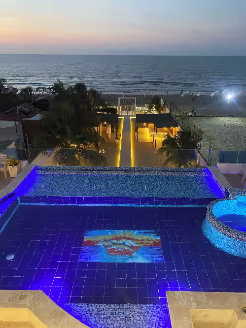 exclusive beach mansion, photo 2