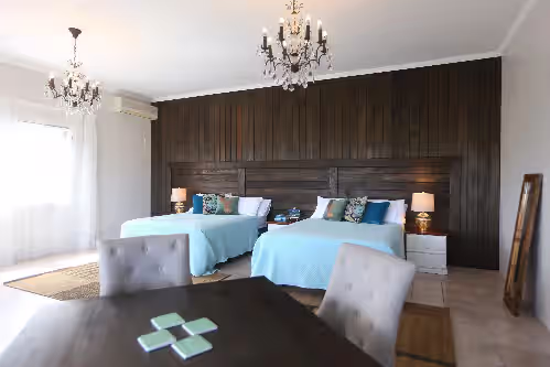 Beautiful supersize villa perfect for larger families and groups. Sleeps 22, photo 4