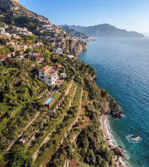 Villa Vettica, a mansion between sea and sky in the heart of the Amalfi Coast.