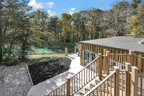 Hilltop Retreat with Indoor Saltwater Pool, photo 5