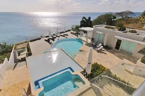 CASA HERDZ-LUXURY VILLA W PRIVATE BEACH, INFINITY POOL, photo 4