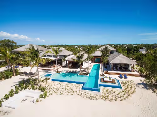 Hawksbill Villa  glorious 8bedroom beachfront villa in Turks
