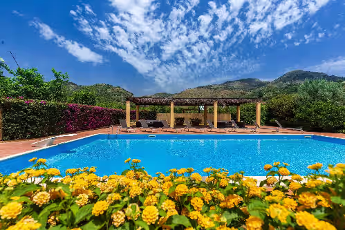 Princely charme Relais-Taormina-spectacular garden-2 pools-Etna view-beach 2 kms