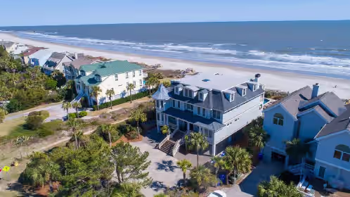 The Mansion at Isle of Palms - Beachfront with Pool