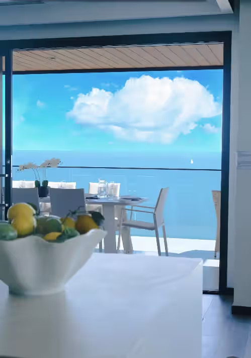 DEJA VIEW MOUNT MARTHA - Exquisite Ocean Views, Heated Pool*, Luxury sleeps 12+