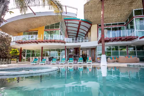 Luxury Villa, In House Spa & Gym, Hotel-size Pool, Event Tent, Chef Included, photo 2