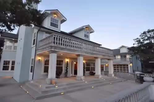 Exquisite Mountain Estate with Pool [Entire Home], photo 3