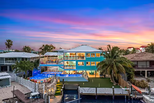 Bumpa's Big House - Bring the Grandkids!
