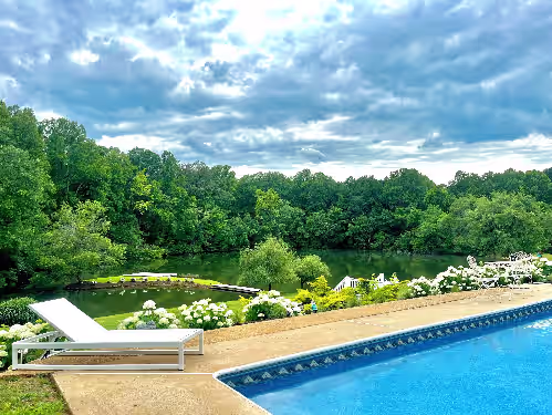 Pool at Ivy Retreat