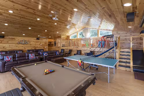Accessible Blue Spruce Lodge: 340 ft of Lake Frontage, 80-ft wide Sandy Beach, photo 2